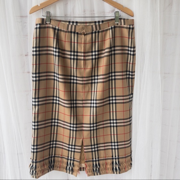 Vintage Plaid Skirt Size Large Fringe Detail at Bottom - Picture 4 of 11